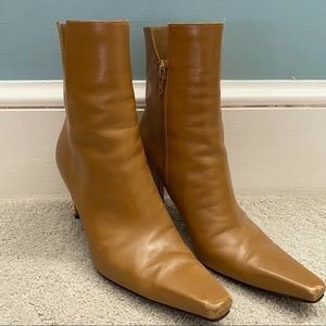 Vintage Stuart Weitzman Lust Camel Calf Ankle Boot V. Good Condition Size 7 1/2
